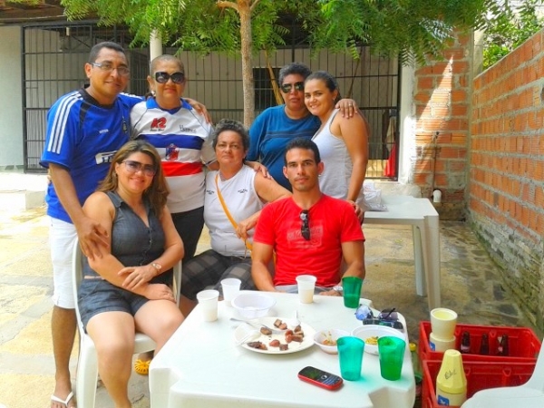 Neta Alencar comemora aniversário ao lado de amigos e familiares - Imagem 6
