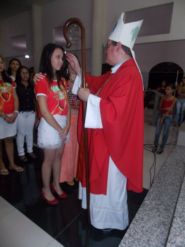 Celebração da Crisma para em Capitão de Campos. - Imagem 14