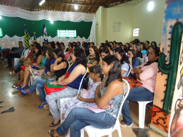 Começou a Semana Pedagógica 2014 das Escolas Municipais de Ipiranga - Imagem 26