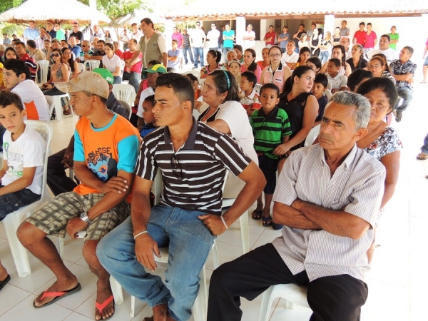 Governador Wilson Martins inaugura pavimentação asfaltica  - Imagem 9