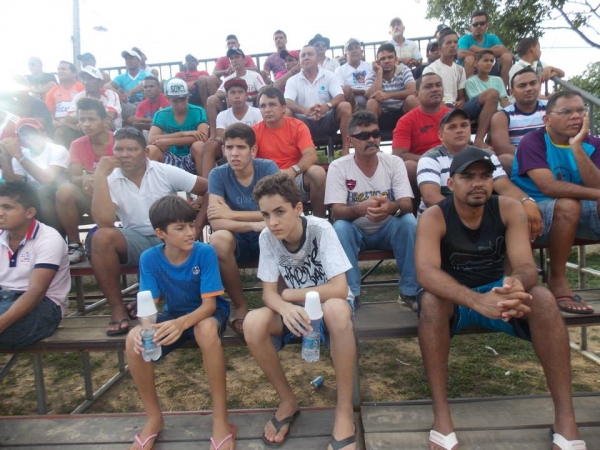 Mais uma rodada do Campeonato Comunitário do Alto do Meio. - Imagem 8