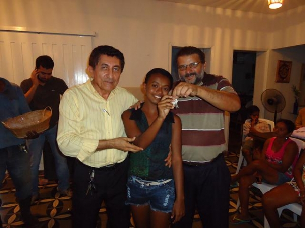 Prefeito Dr.Zé Maria faz Entrega de Casas do Projeto Minha Casa Minha Vida 2 - Imagem 19