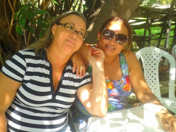 Neta Alencar comemora aniversário ao lado de amigos e familiares - Imagem 12