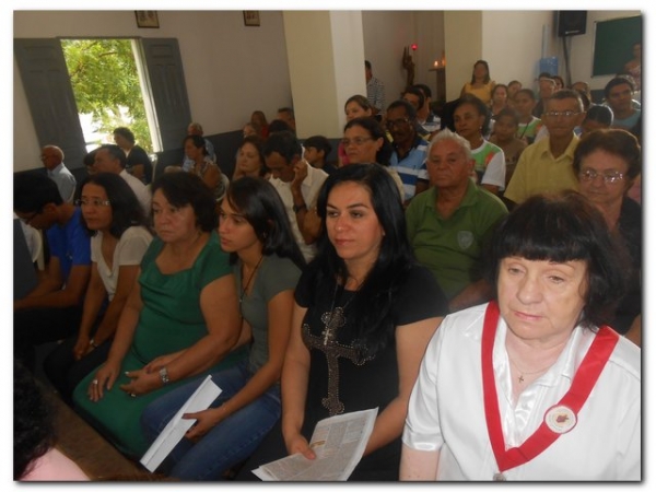 Inhuma recebe com alegria o Padre Damião  - Imagem 23