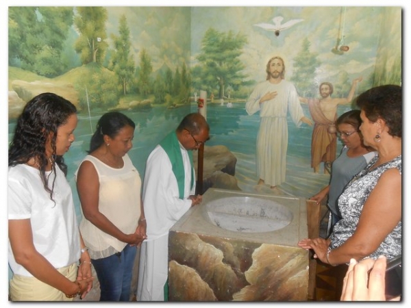 Inhuma recebe com alegria o Padre Damião  - Imagem 33