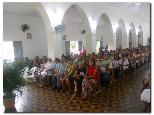 Inhuma recebe com alegria o Padre Damião  - Imagem 5