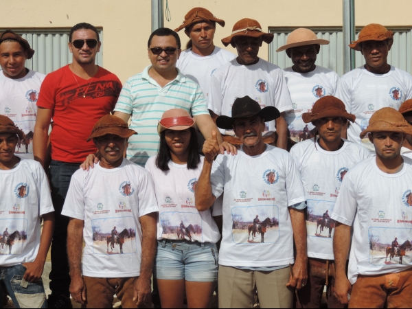 Confina como foi o 2º dia de festividades do 20º Aniversário de Barra D“Alcântara. - Imagem 17