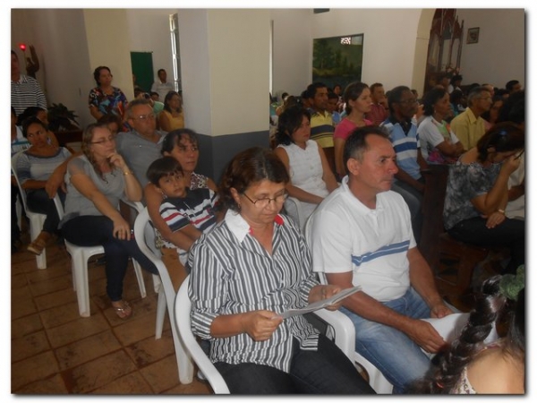 Inhuma recebe com alegria o Padre Damião  - Imagem 14