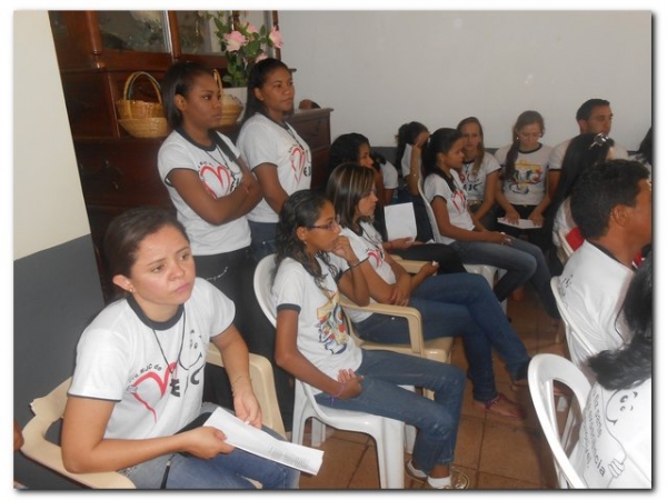 Inhuma recebe com alegria o Padre Damião  - Imagem 26