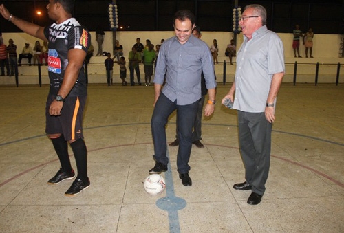 Prefeito Kleber inaugura ginásio poliesportivo do bairro Belo Norte  - Imagem 1