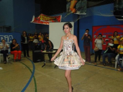 Turma de Turismo destaca sustentabilidade em desfile de moda - Imagem 11