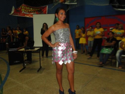 Turma de Turismo destaca sustentabilidade em desfile de moda - Imagem 4