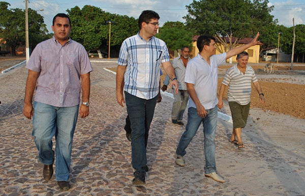 Réveillon de Cocal é comemorado com entrega de obras e muita festa - Imagem 2