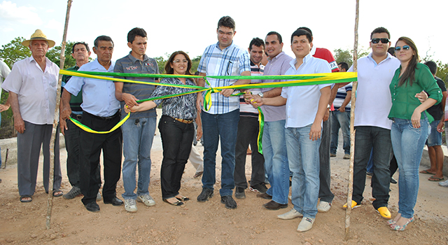 Réveillon de Cocal é comemorado com entrega de obras e muita festa