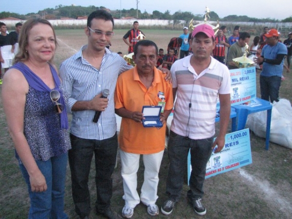 Final do Campeonato Rural 2013 em Miguel Alves reuniu 3 mil torcedores no estadio “ TORRÃO” - Imagem 1