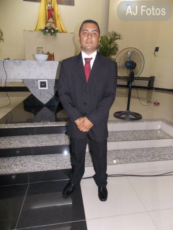 Celebração Matrimonial do casal Ivanilson e Leidiane - Imagem 2