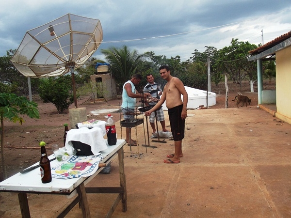 Alegria e descontração marcam a Festa de Confraternização da Prefeitura de Dom Expedito Lopes - Imagem 9