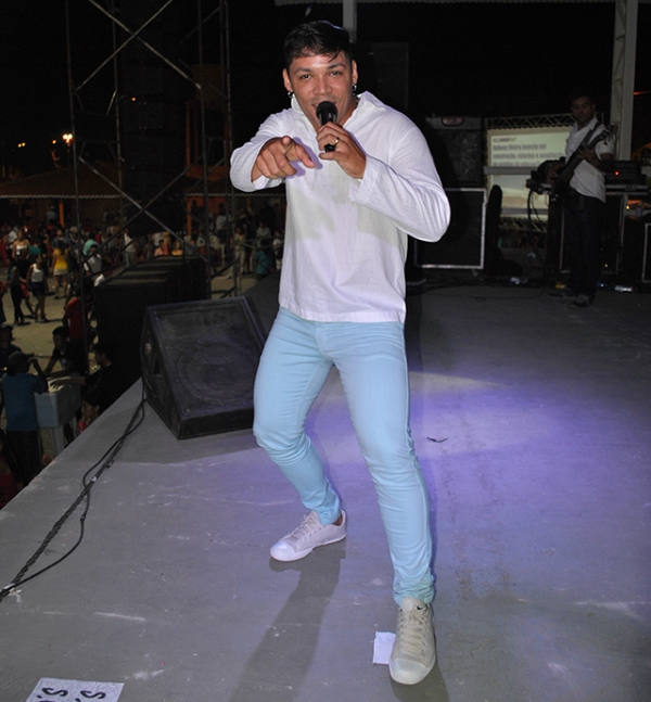 Prefeitura de Cocal realiza mega festa de réveillon na Nova Praça de Eventos - Imagem 3