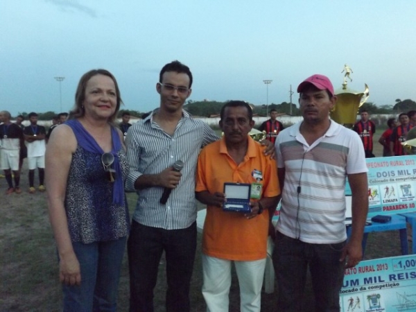 Final do Campeonato Rural 2013 em Miguel Alves reuniu 3 mil torcedores no estadio “ TORRÃO” - Imagem 11