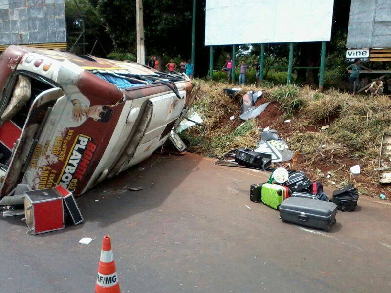 Integrante do Bonde dos Playboys morre em acidente em rodovia de MG
