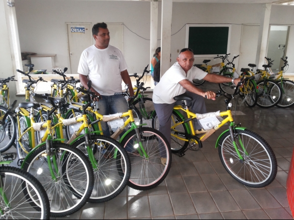 Prefeito de Barro Duro vai entregar amanha bicicletas ao município da cidade - Imagem 3