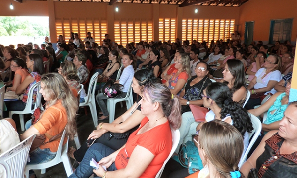 Secretaria Municipal de Educação realiza abertura da semana pedagógica - Imagem 1