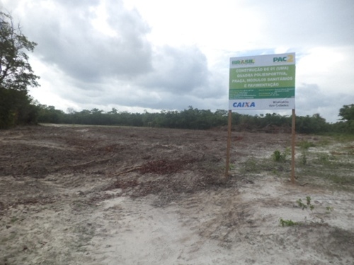 Quadra, calçamento, banheiros, praça e casas populares serão construídas no Bairro Vila Nova. - Imagem 1