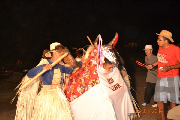 Grupos de Reisados invadem a cidade de Boa Hora na terceira noite de peregrinação - Imagem 13