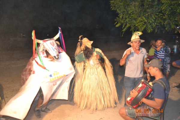 Grupos de Reisados invadem a cidade de Boa Hora na terceira noite de peregrinação - Imagem 4