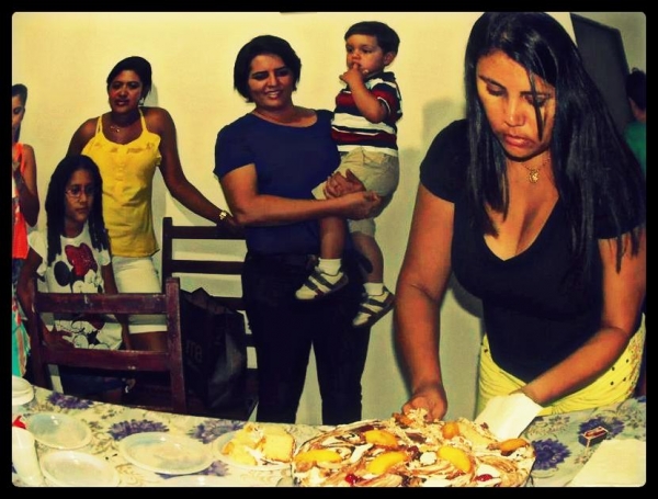 Amigas fazem festa surpresa para Edneida Fortes - Imagem 8