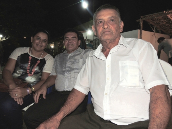 Prefeita Neuma Café e comitiva prestigiam aniversário de José Manoel  - Imagem 1