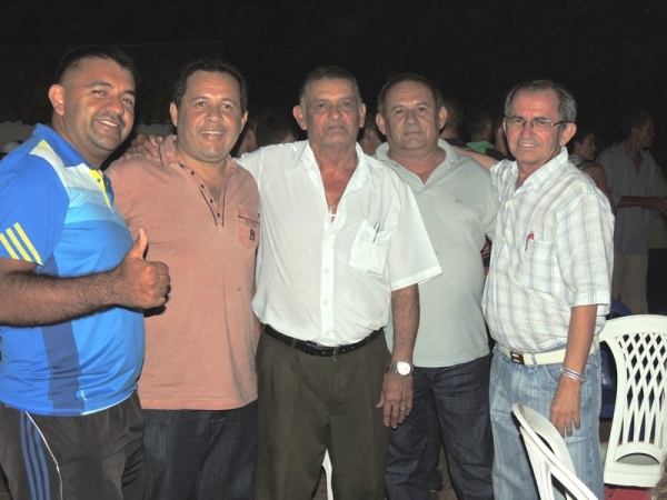 Prefeita Neuma Café e comitiva prestigiam aniversário de José Manoel  - Imagem 3