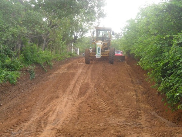 Prefeitura de Lagoinha recupera estradas Vicinais no Município - Imagem 10