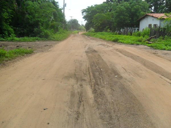 Prefeitura de Lagoinha recupera estradas Vicinais no Município - Imagem 6