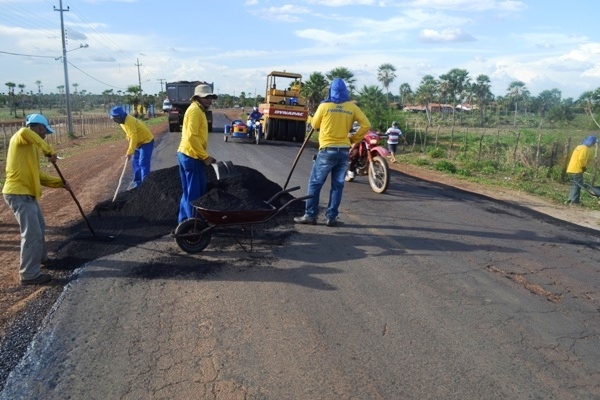 Obras de pavimentação do bairro Fripisa são retomadas - Imagem 2