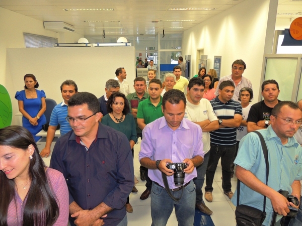 Prefeita Neuma Café assina ordens de serviços para construções de obras - Imagem 12