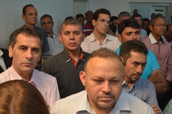 Governador libera sistema de abastecimento de água e confirma visita a Campo Maior - Imagem 1