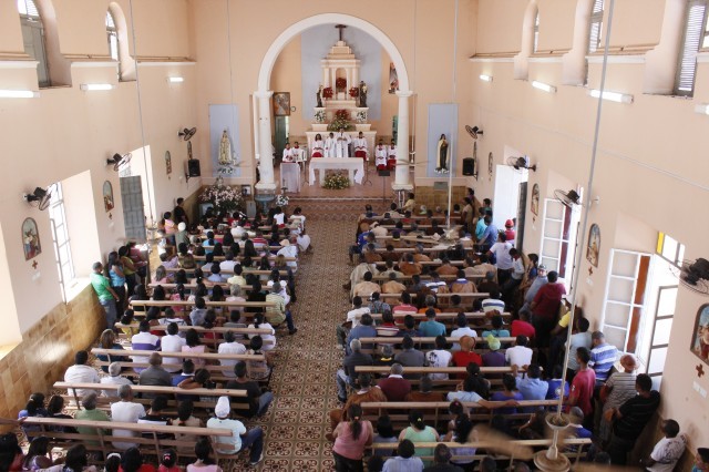 Show e momento de fé nos festejos de São Miguel Arcanjo - Imagem 8