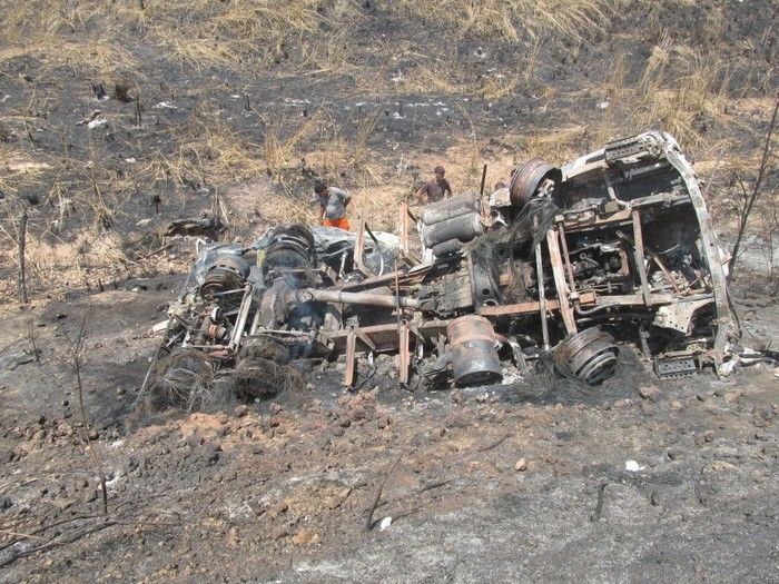 Quatro Lagoinhense Morre em um Acidente de transito na BR 316   - Imagem 46