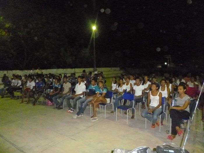 Alunos da Escola Francisco Luis de Morais reúnem-se com autoridades para debater segurança - Imagem 4