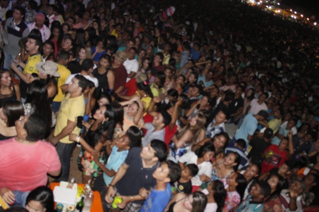 Show e momento de fé nos festejos de São Miguel Arcanjo - Imagem 35