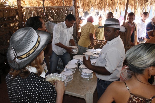 Show e momento de fé nos festejos de São Miguel Arcanjo - Imagem 13
