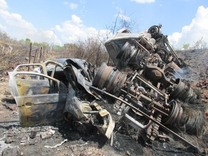 Quatro Lagoinhense Morre em um Acidente de transito na BR 316   - Imagem 20