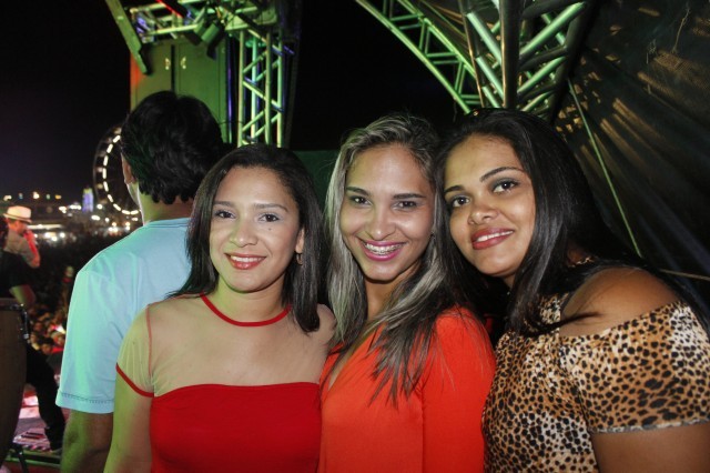 Show e momento de fé nos festejos de São Miguel Arcanjo - Imagem 41