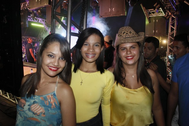 Show e momento de fé nos festejos de São Miguel Arcanjo - Imagem 46