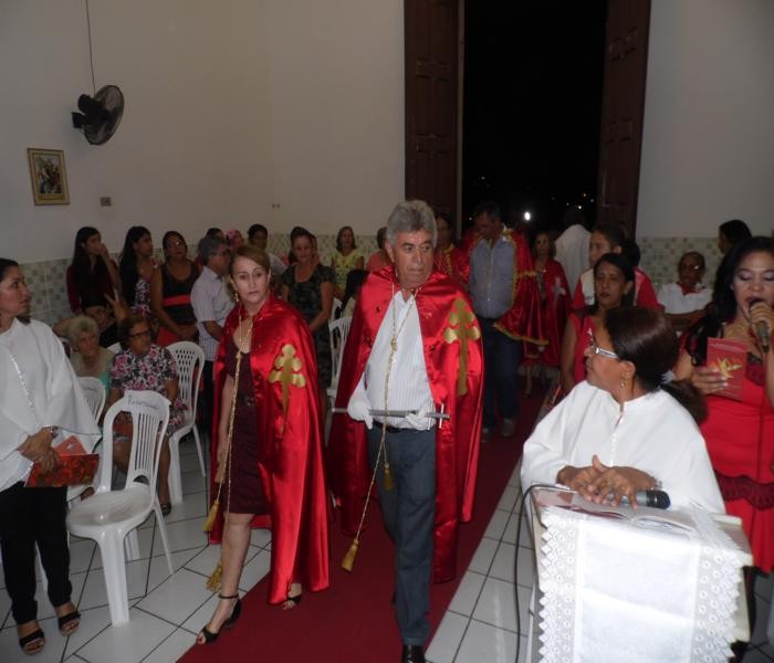 Confraria do Divino Espírito Santo participa dos Festejos de Santa Teresinha  - Imagem 13