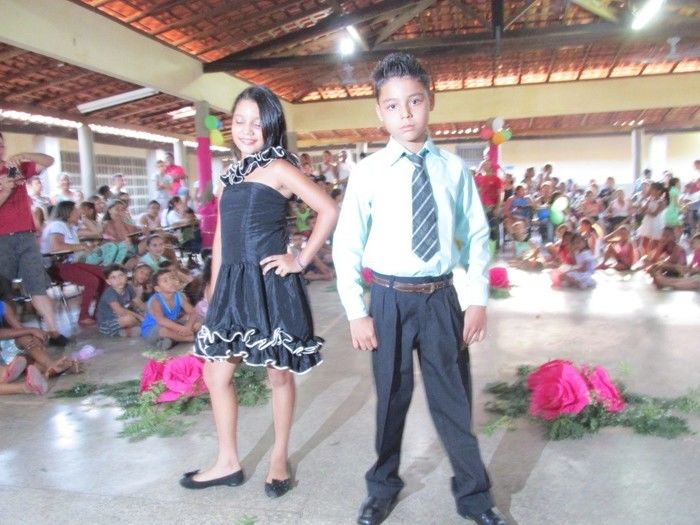 Unidade E. Evaristo Reis Faz Desfile em homenagem ao dia das Crianças - Imagem 33