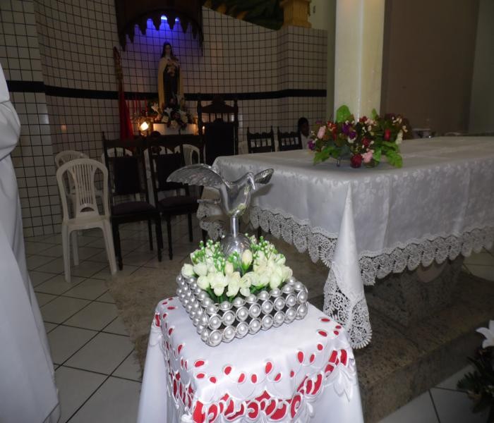 Confraria do Divino Espírito Santo participa dos Festejos de Santa Teresinha  - Imagem 1