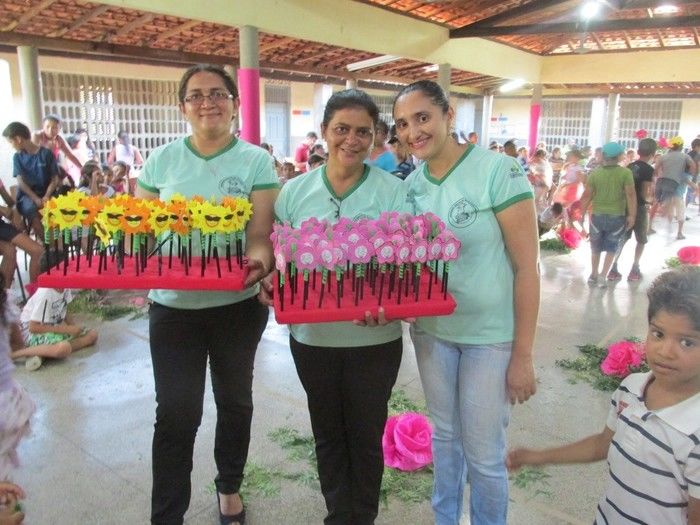Unidade E. Evaristo Reis Faz Desfile em homenagem ao dia das Crianças - Imagem 38
