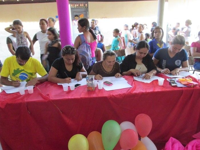Unidade E. Evaristo Reis Faz Desfile em homenagem ao dia das Crianças - Imagem 36